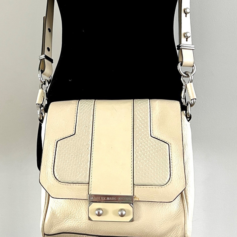 Marc by Marc Jacobs White Crossbody Bag - Picture 3 of 12